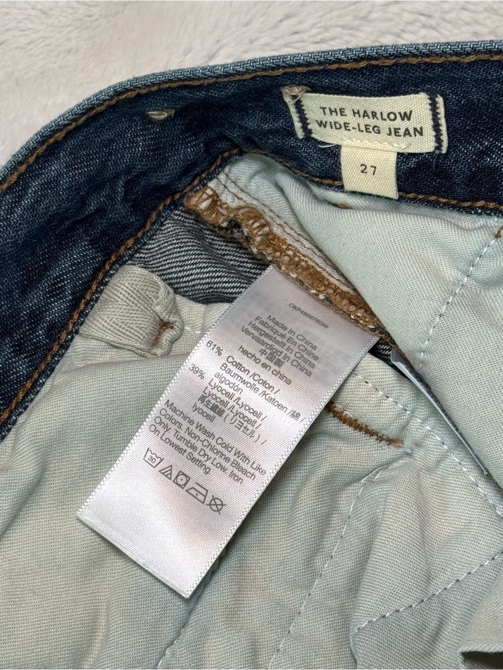 Madewell The Harlow Wide-Leg Jean: Airy Denim Edition Fieldale Wash; Airy - Picture 10 of 10